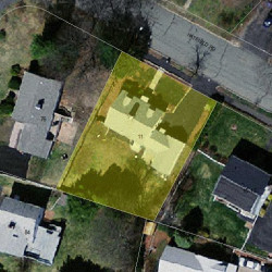 11 Hatfield Rd, Newton MA  02465-1212 aerial view