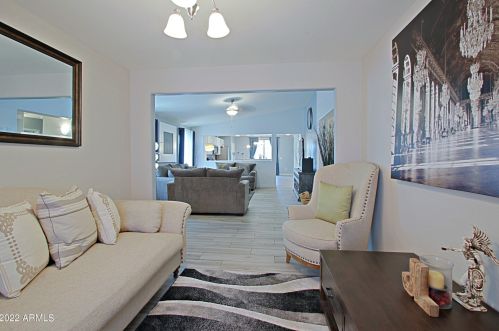 6426 38 Dr, Phoenix AZ 85029-2007 exterior