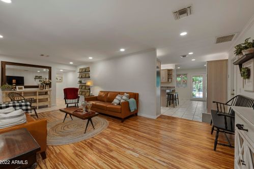 1832 Claremont St, Phoenix AZ  85015-2073 exterior