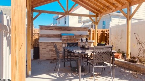 328 Joralemon St, Belleville NJ  07109-2167 exterior