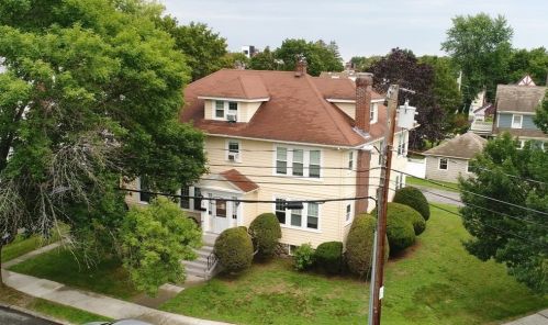 12 Lockeland Ave, Arlington MA 02476-6342 exterior