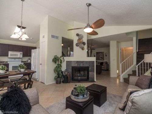 18241 31st St, Phoenix, AZ 85032-8801