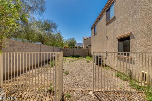 1412 Dunbar Dr, Phoenix AZ 85041-6113 exterior