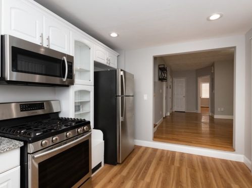 192 Washington Ave, Chelsea MA 02150-3903 exterior