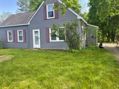 631 Central St, East Bridgewater, MA 02333-2027