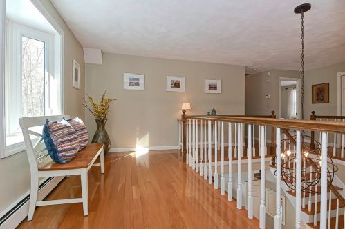 11 Robin Rd, Norfolk MA 02056-1731 exterior