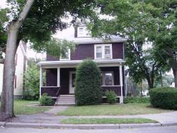 279 Cherry St, Newton, MA 02465-1640
