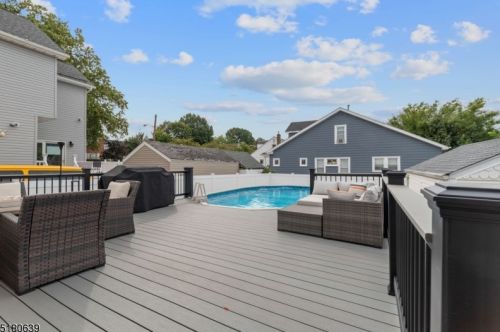 34 Maier St, Belleville NJ 07109-2059 exterior