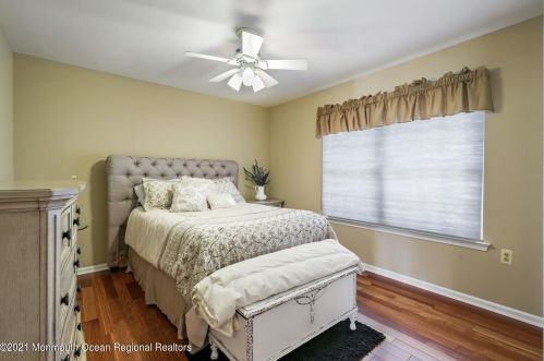 22 Palamino Dr, Jackson Twp NJ  08527-1382 exterior