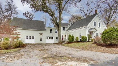 487 Pne St, Weymouth MA  02190-3252 exterior