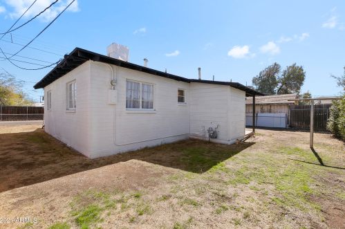 3813 9th Pl, Phoenix AZ 85022-2642 exterior