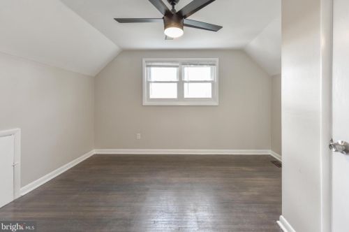 1102 Cumberland Ave, West Deptford NJ  08096-3041 exterior