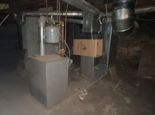 14 Parker Ave, Montgomery MA 01085-1518 exterior