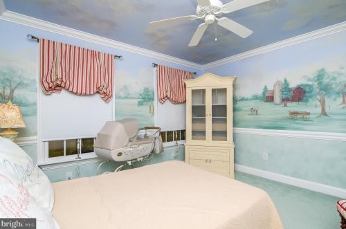 640 High St, West Deptford NJ 08051-1460 exterior