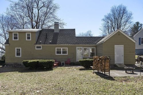 14 Meadow Ln, Worcester MA  01602-1604 exterior