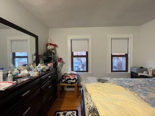 11 Cannell Pl, Everett MA 02149-4629 exterior