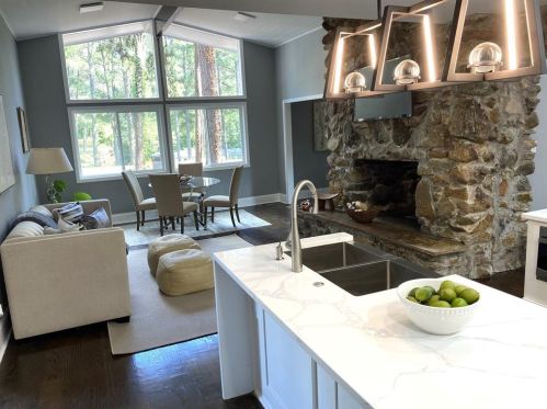 2071 Deborah Dr, Atlanta GA 30345-3917 exterior