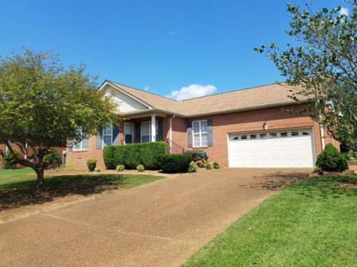 134 Putter Point Dr, Gallatin, TN 37066-6658