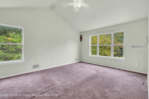 16 Cardinal Dr, Jackson Twp NJ 08527-3174 exterior