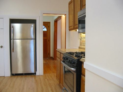 339 Waltham St, Newton MA 02465-1730 exterior