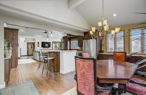 1492 Mdw Loop Rd, Park City UT 84098-5941 exterior