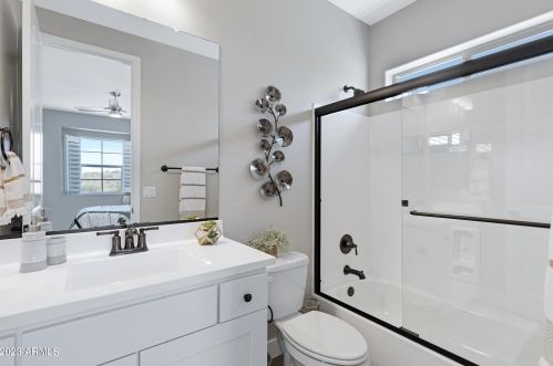 840 Ashurst Dr, Phoenix AZ  85048-2028 exterior