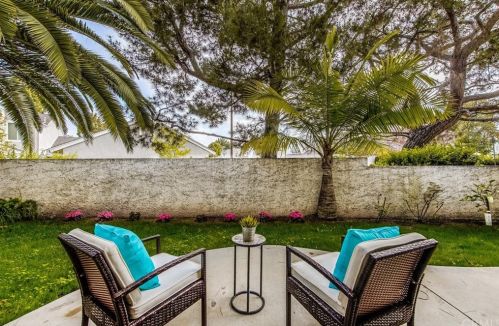 12 Bayfield, Irvine CA 92614-7907 exterior