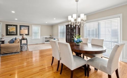 33 Birch St, Needham, MA 02494-1215