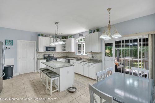 21 Tuscany Dr, Jackson Twp NJ 08527-3168 exterior