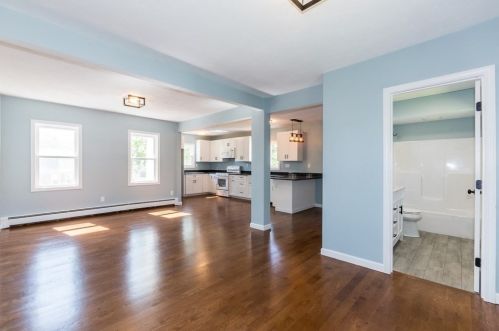 54 Aldrich Rd, East Bridgewater MA 02324-1331 exterior