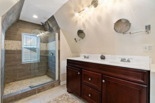 2630 Oak Park Ave, Forest View IL 60402-2533 exterior