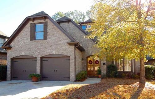 2112 Southbridge Ct, Birmingham, AL 35244-1568