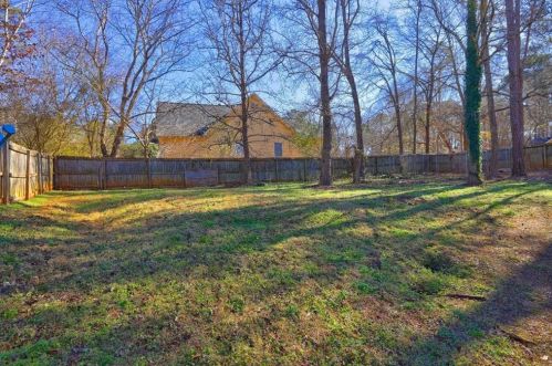 254 Hillandale Dr, Stockbridge GA 30281-3048 exterior