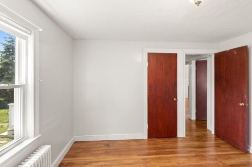 11 Grace Rd, Quincy MA 02169-3922 exterior