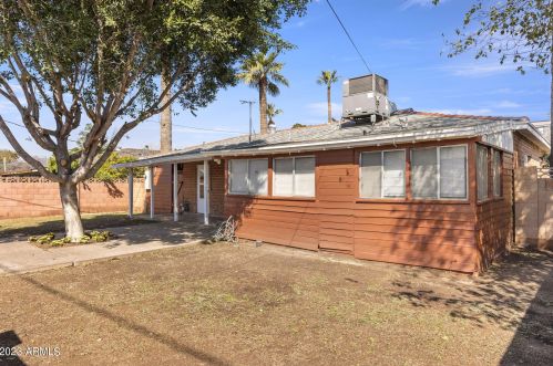 525 Edgemont Ave, Phoenix AZ 85035-1809 exterior