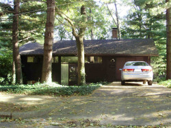 12 Valley Spring Rd, Newton, MA 02458-2712