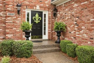 4035 Pleasant Glen Dr, Louisville, KY 40299-8377