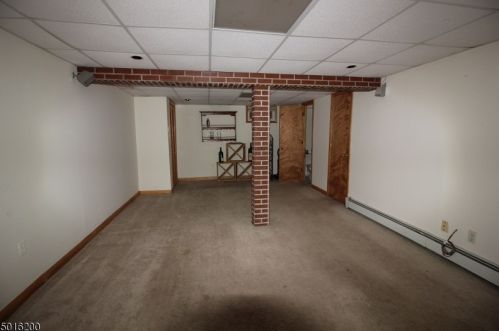 326 Skyline Lk Dr, Skyline Lakes NJ 07456-1953 exterior