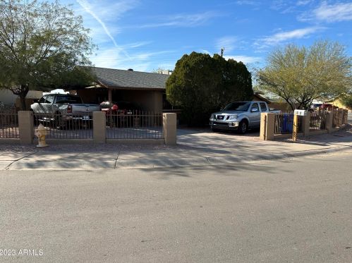 4638 17th St, Phoenix, AZ 85040-2443