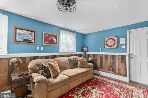 414 Morgan Ave, West Deptford NJ 08096-2818 exterior