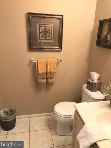 112 Talon Ln, West Deptford NJ 08093-2322 exterior