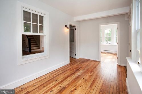 156 Turkey Hill Rd, West Deptford NJ  08093-2312 exterior