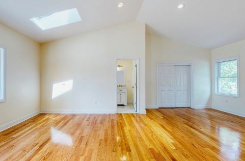 6 Pine Grove St, Milton MA  02186-4314 exterior