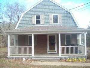 720 Collins Corner Rd, Dartmouth, MA 02747-1304