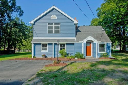 204 Springdale Rd, Montgomery, MA 01085-2010