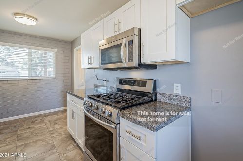 2810 Coolidge St, Phoenix AZ 85017-3543 exterior