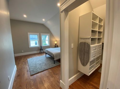 11 Avon Pl, Arlington MA 02474-6603 exterior