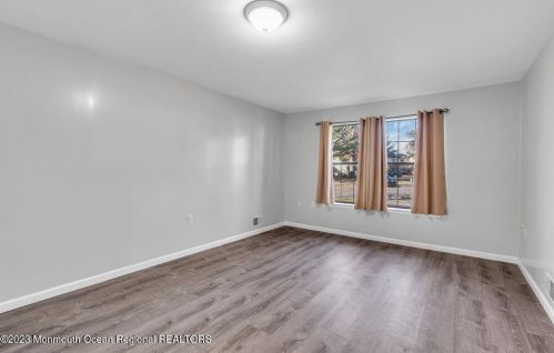 903 Callas Ct, Jackson Twp NJ  08527-4129 exterior