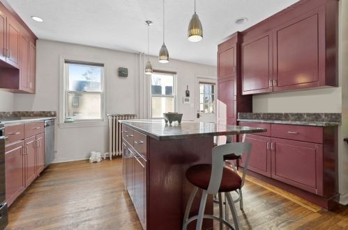 336 Elliot St, Newton MA 02464-1250 exterior