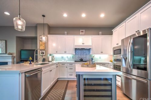 11 Oroville, Irvine CA 92602-0922 exterior